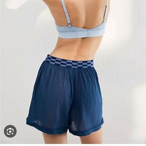 Free people intimately sleep talk boxers